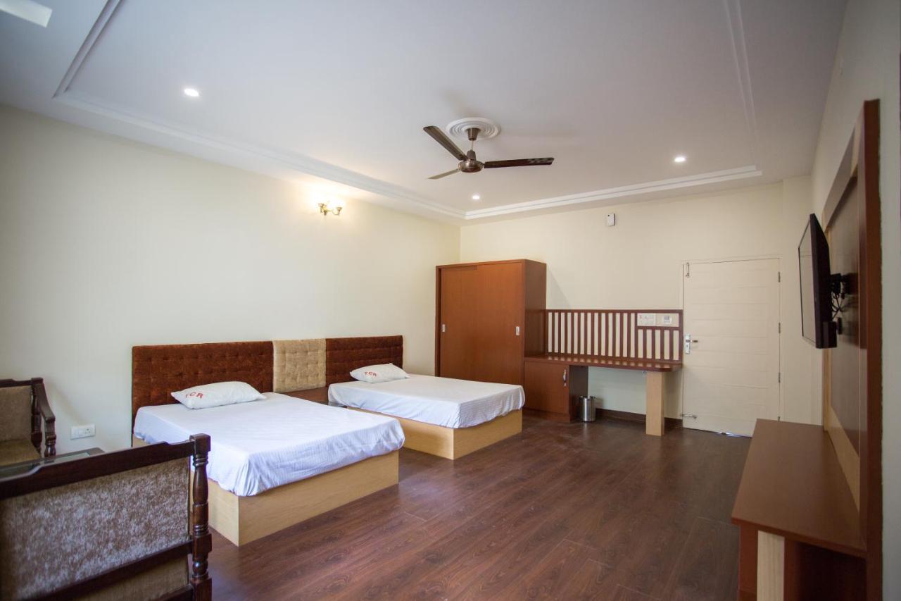Tehri Club And Resort Chamba  Zewnętrze zdjęcie