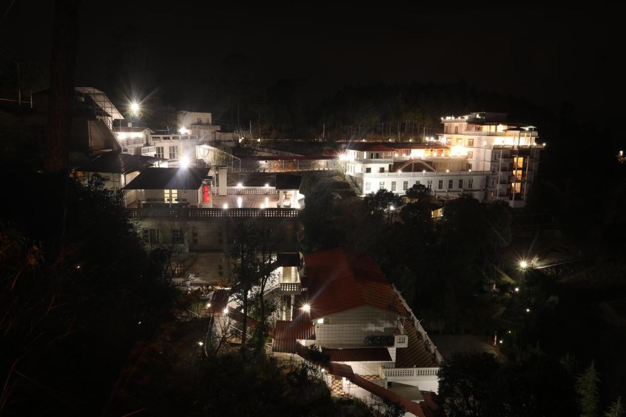 Tehri Club And Resort Chamba  Zewnętrze zdjęcie