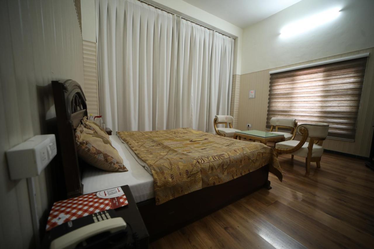 Tehri Club And Resort Chamba  Zewnętrze zdjęcie