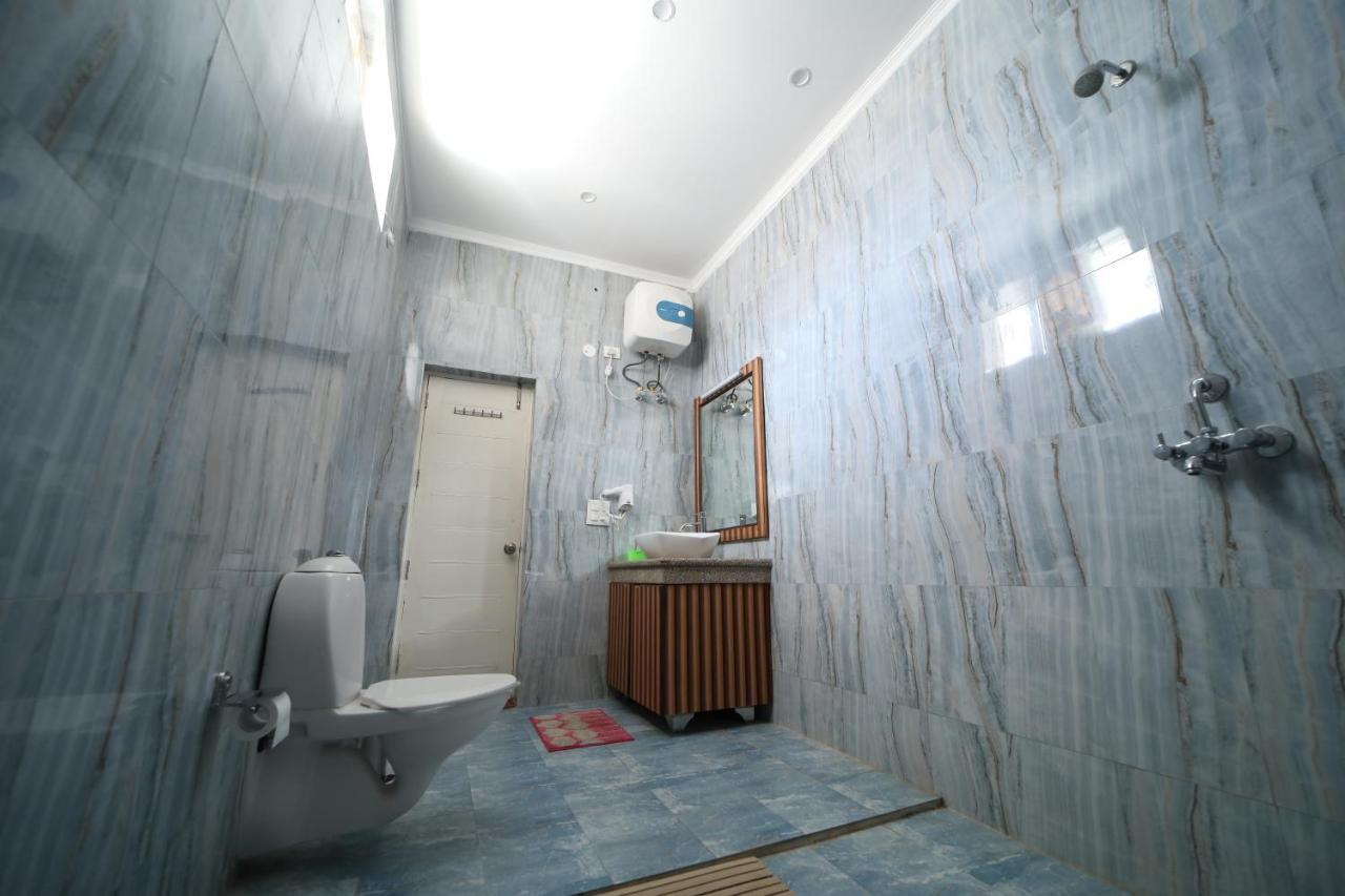 Tehri Club And Resort Chamba  Zewnętrze zdjęcie
